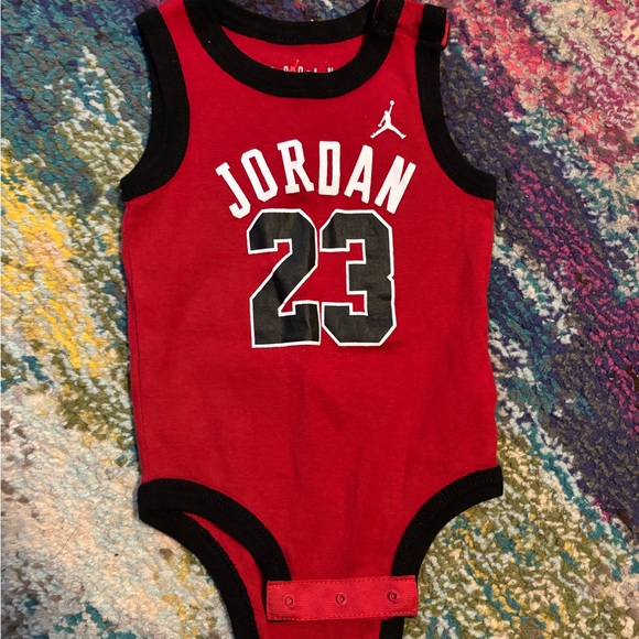 Red Jordan Set - Picture 6 of 7